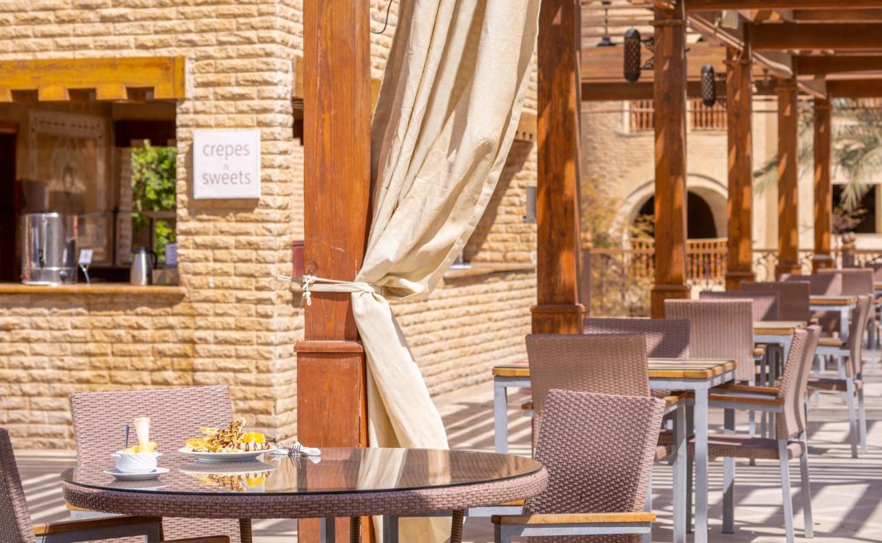 Grand Waterworld Makadi Family Star - Couples And Families Only Otel Hurgada Dış mekan fotoğraf The Creek Bistro
